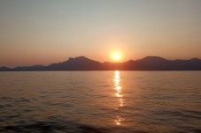Croisière coucher du soleil en Méditerranée