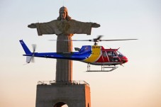 Vol en hélicoptère à Lisbonne pour 3 personnes