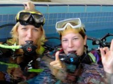 Plongée sous marine en piscine : Tournai (Belgique) - Lille (France)